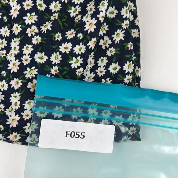 Nwt Elan Lightweight Pull On  Mini Skirt with Shoulder Ties - Picture 8 of 8